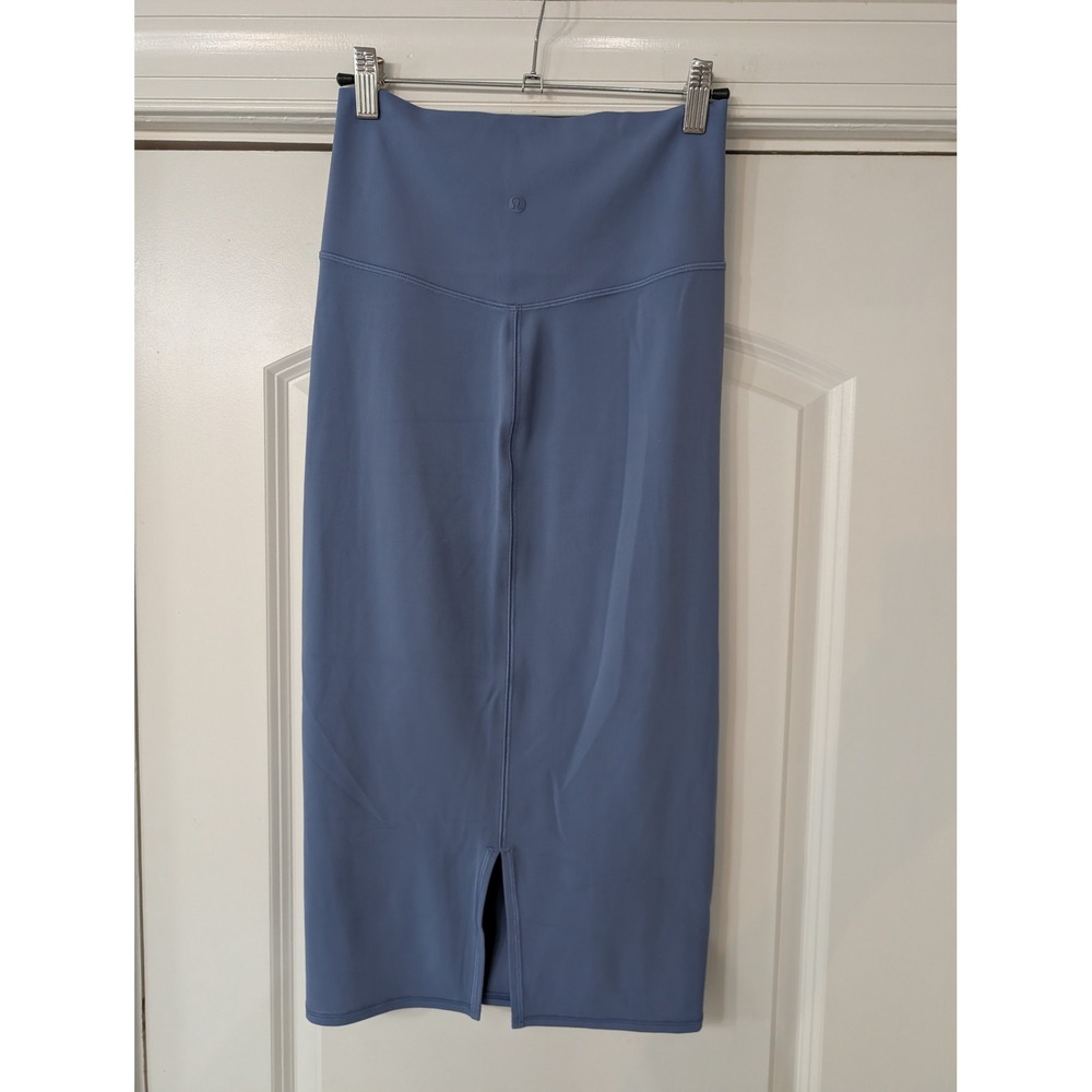 Lululemon Nulu High-Rise Midi Skirt Oasis Blue ribbed LW8AH0S Size 6 Womens - Picture 3 of 6